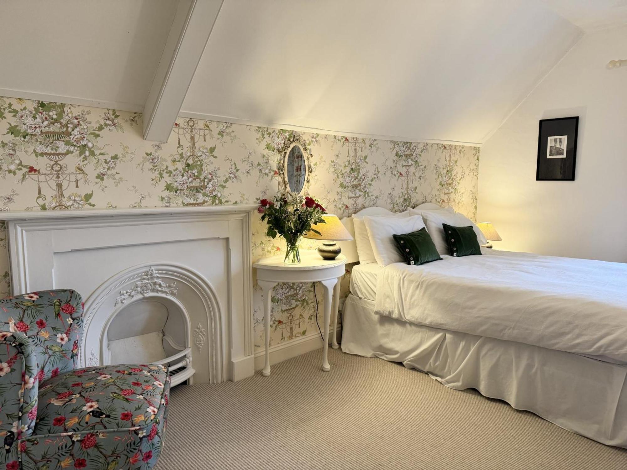 The Mount Somerton Retreat - Nr Bruton, Glastonbury, The Spectacular Wells Cathedral, Millfield School, Leonardo Helicopters, Yeovilton Exteriör bild