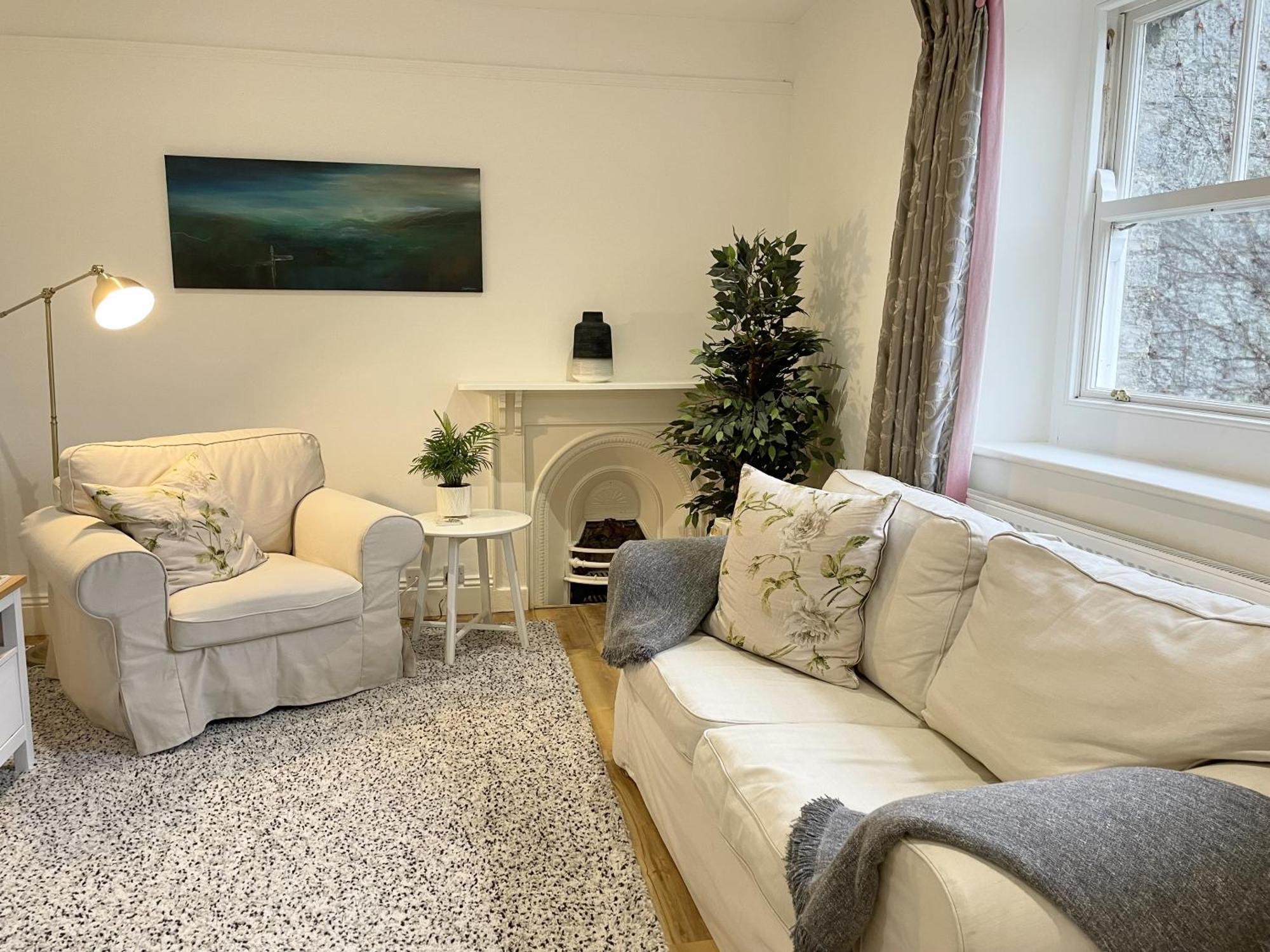 The Mount Somerton Retreat - Nr Bruton, Glastonbury, The Spectacular Wells Cathedral, Millfield School, Leonardo Helicopters, Yeovilton Exteriör bild