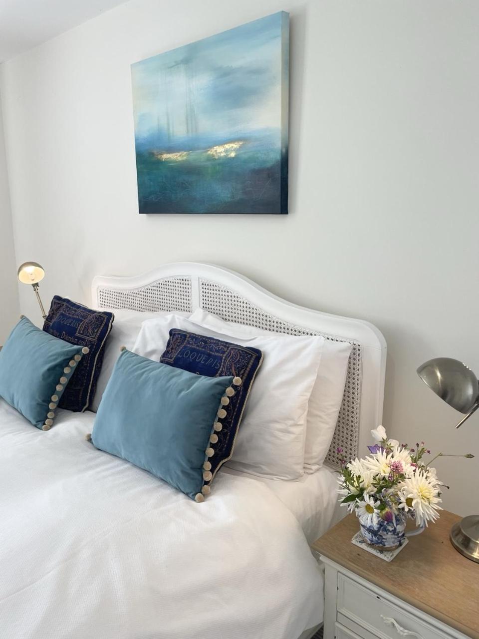 The Mount Somerton Retreat - Nr Bruton, Glastonbury, The Spectacular Wells Cathedral, Millfield School, Leonardo Helicopters, Yeovilton Exteriör bild
